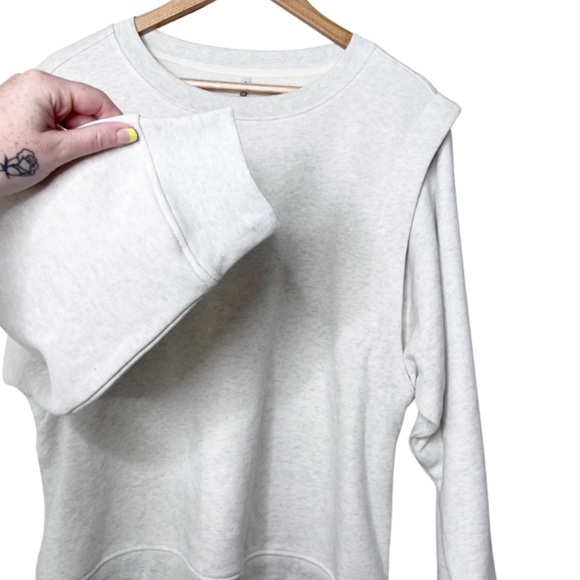 MTA Sport Light Heather Grey Basic Crew Neck Lounge Neutral Pullover Sweatshirt - Picture 5 of 16